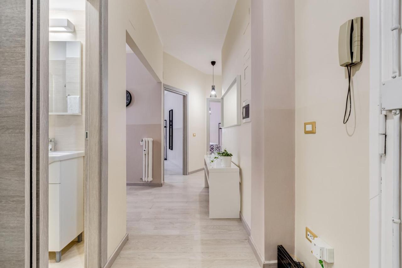 Апартаменты Bdc - Prestige 3Bdr 3Bath In Monti District Рим Экстерьер фото
